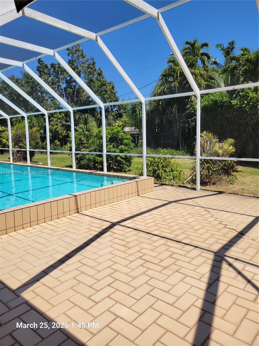 CORAL REEF ESTATES - Residential