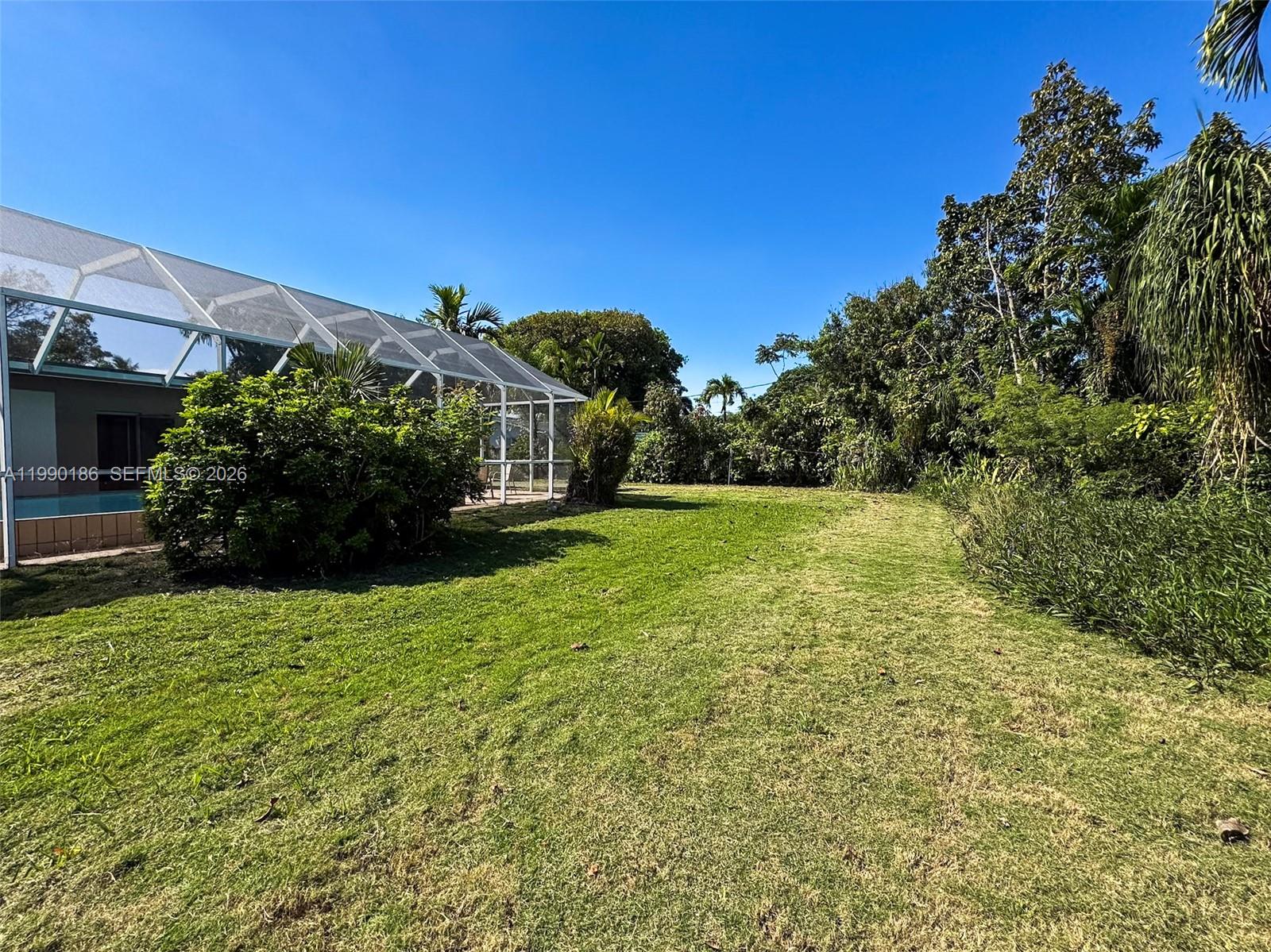 CORAL REEF ESTATES - Residential