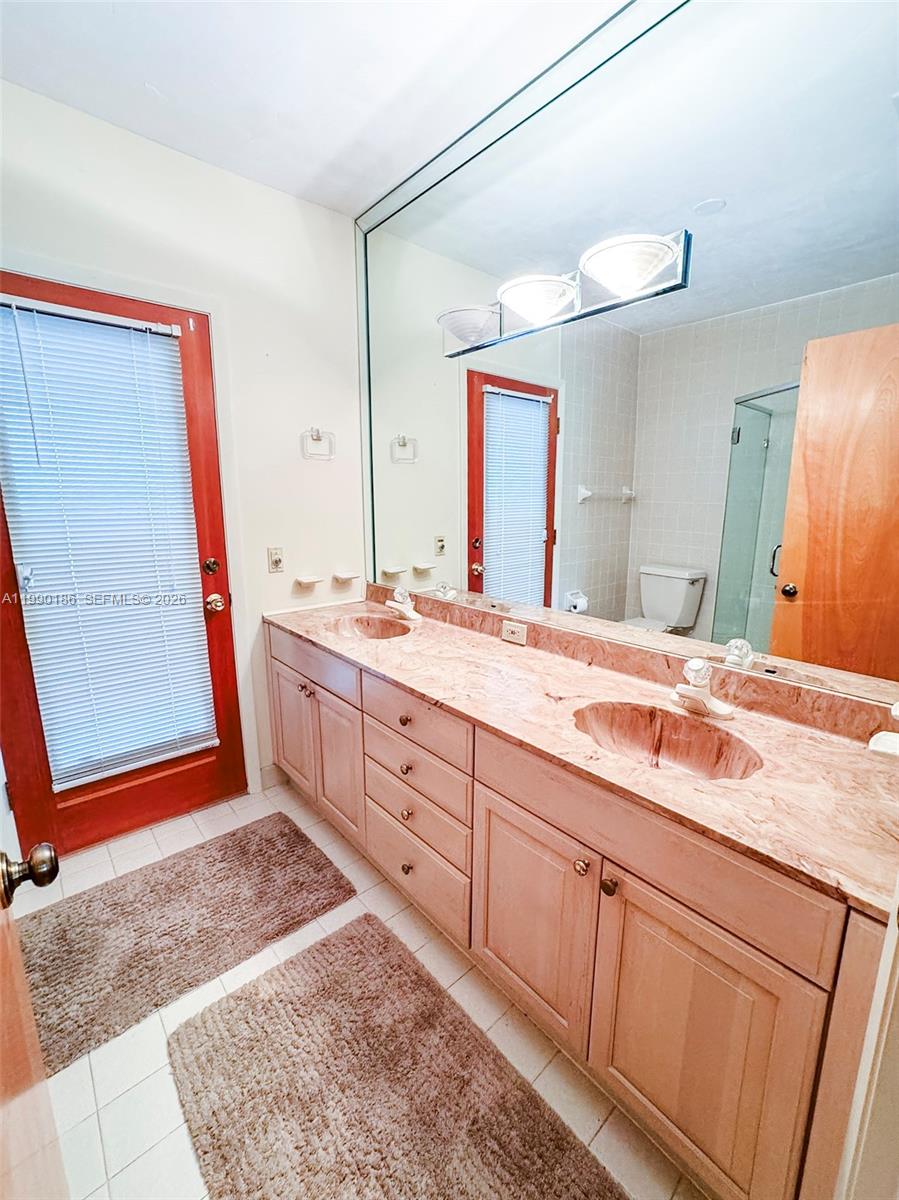 CORAL REEF ESTATES - Residential