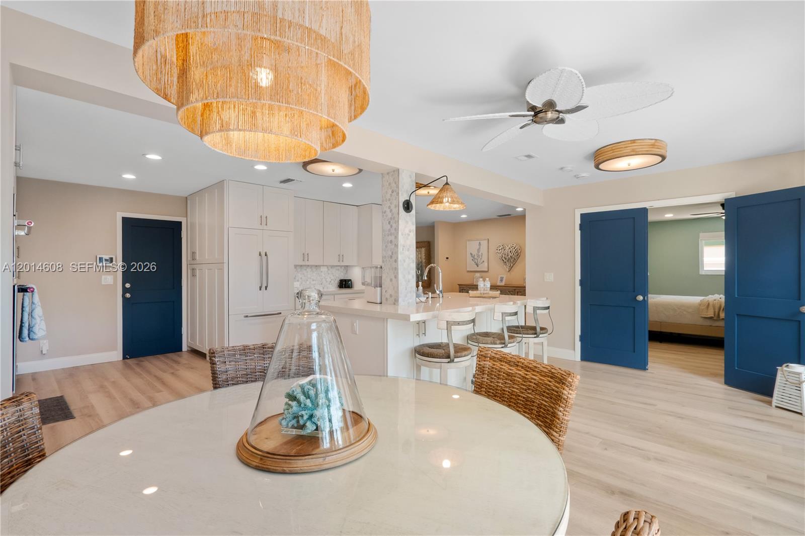 HOLLYWOOD LAKES SECTION - Residential Lease