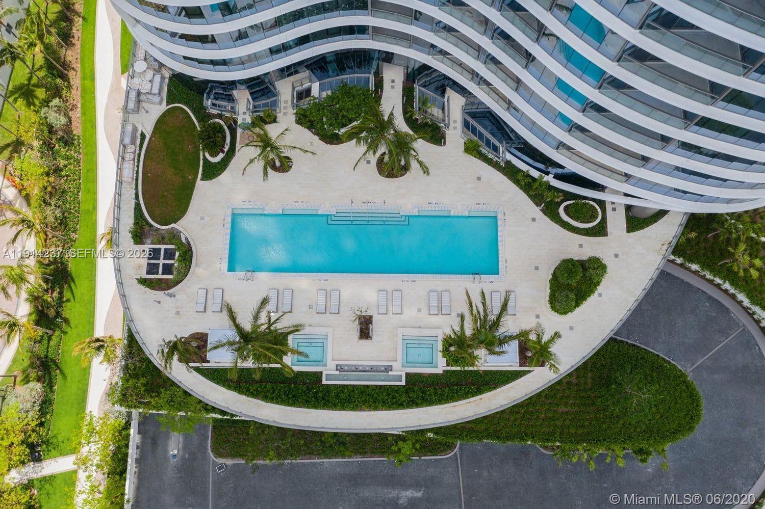 The Ritz Carlton Residence - Residential