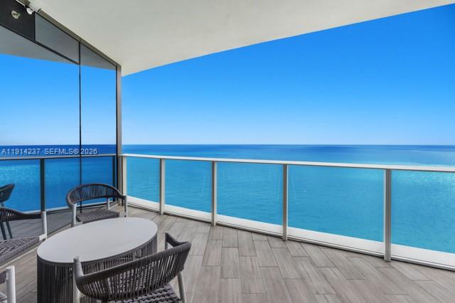 The Ritz Carlton Residence - Residential