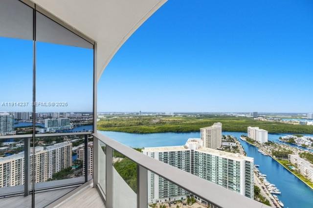 The Ritz Carlton Residence - Residential