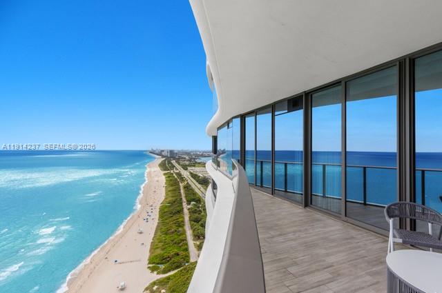 The Ritz Carlton Residence - Residential