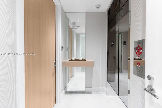 The Ritz Carlton Residence - Residential