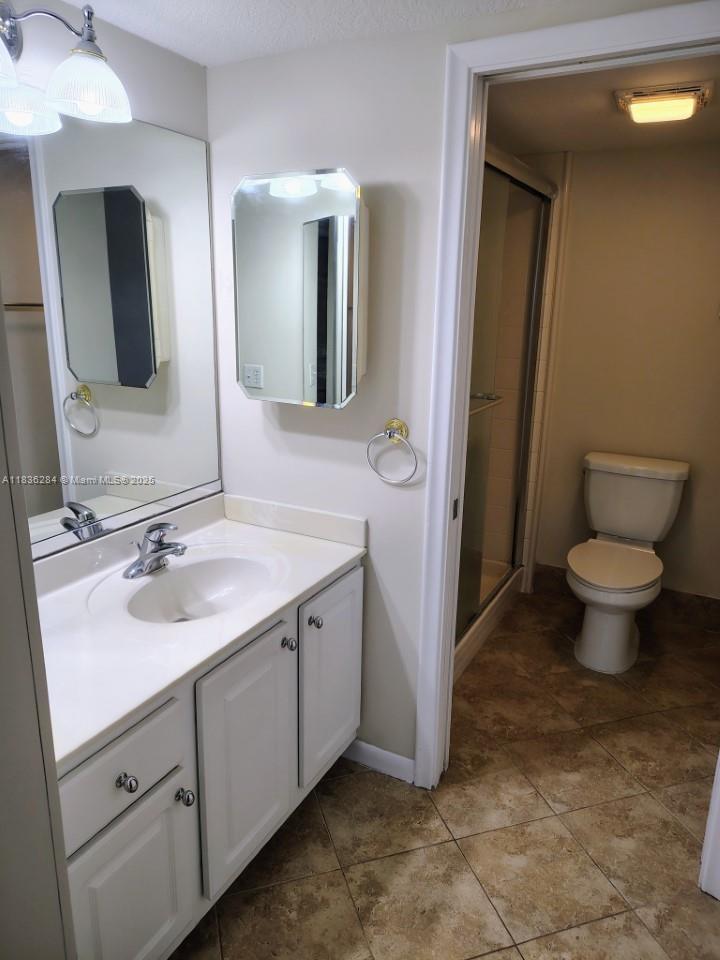 1001 SW 128th Ter 208B