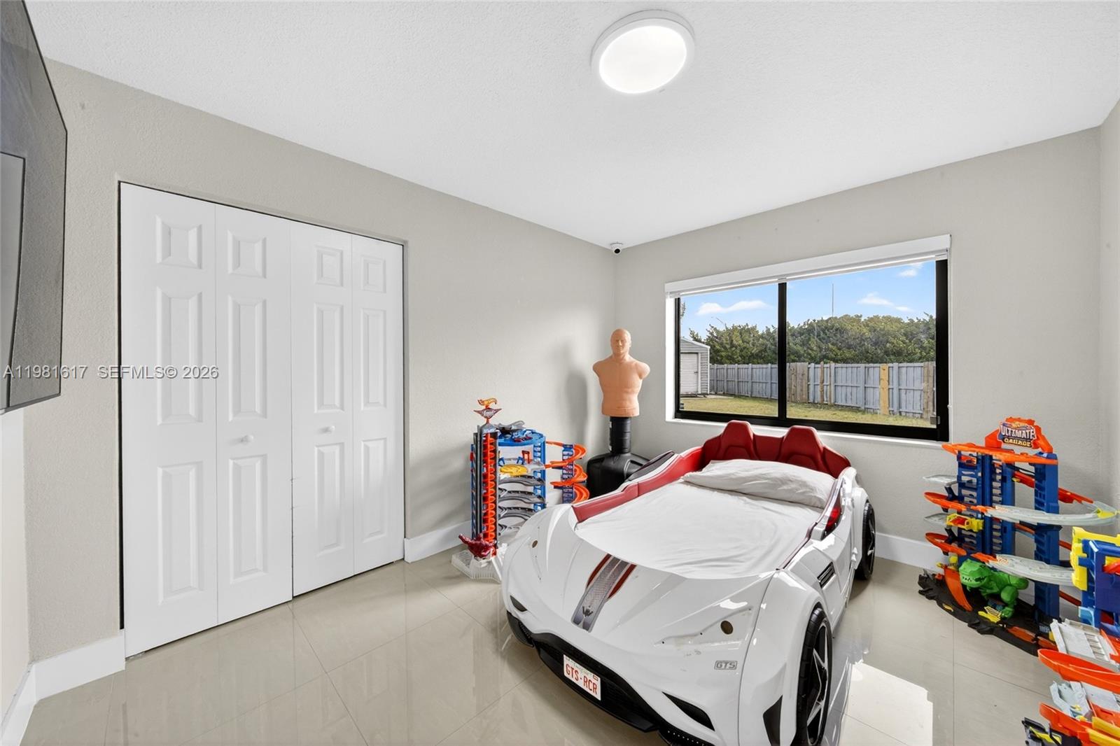 PINE MEADOWS ESTATES - Residential