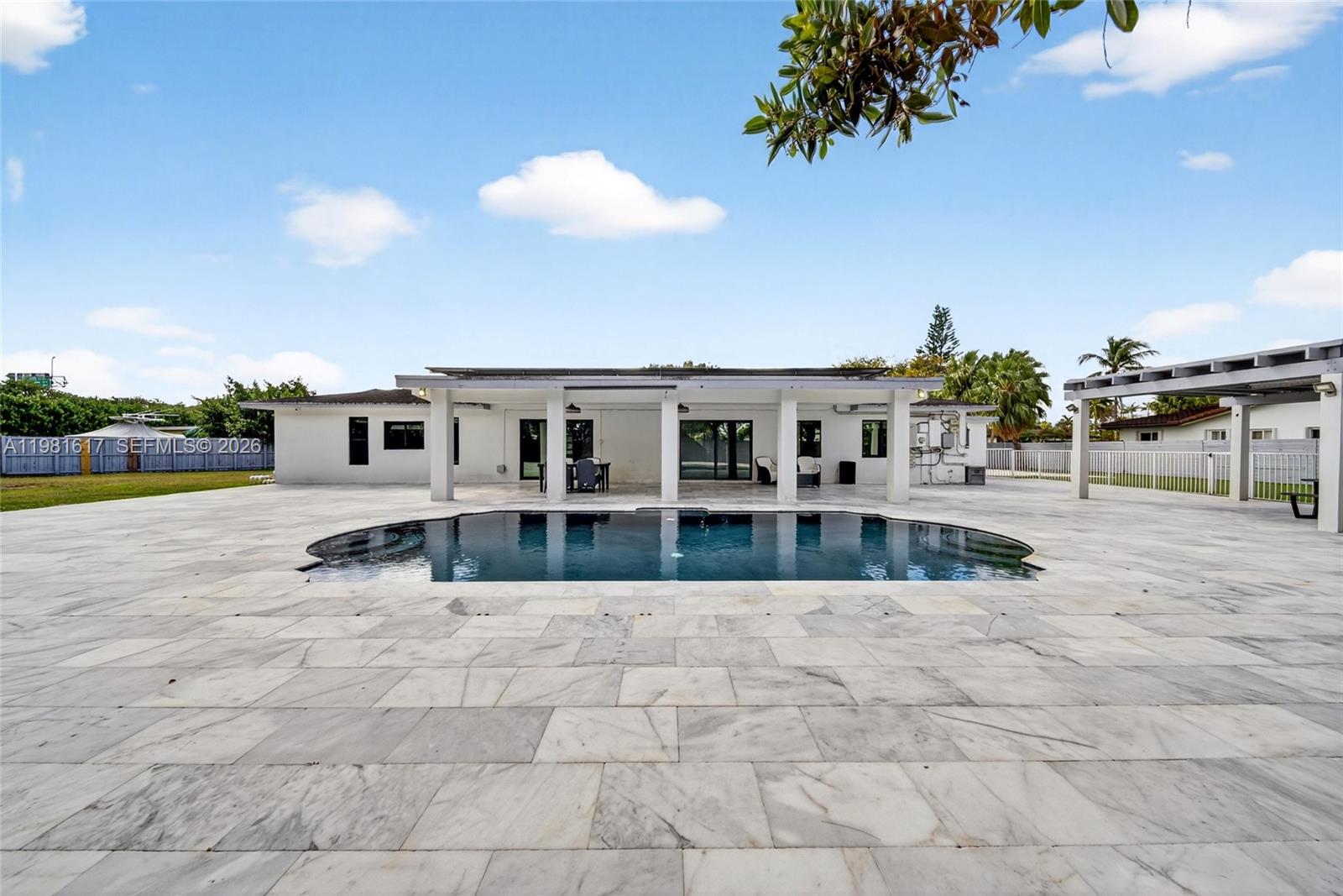 PINE MEADOWS ESTATES - Residential