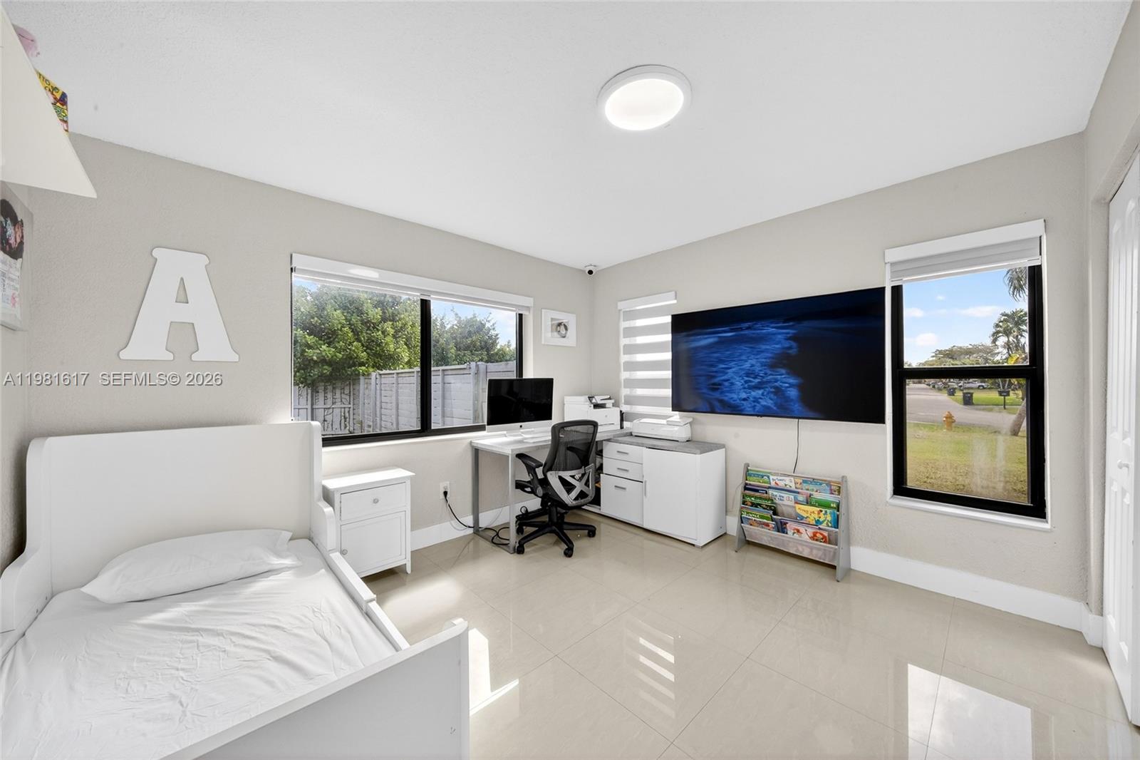 PINE MEADOWS ESTATES - Residential