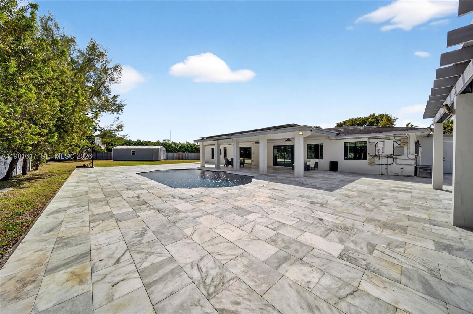 PINE MEADOWS ESTATES - Residential