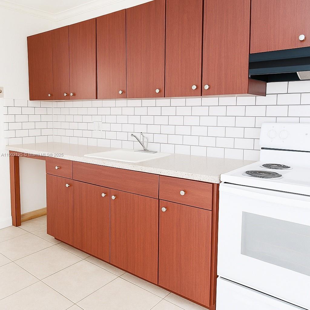 LOOK HOMESITES - Residential