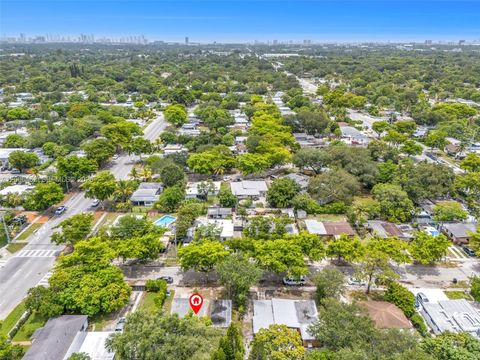 Tiny photo for 13630 NW 5th Ave, North Miami, FL 33168 (MLS # A12006462)