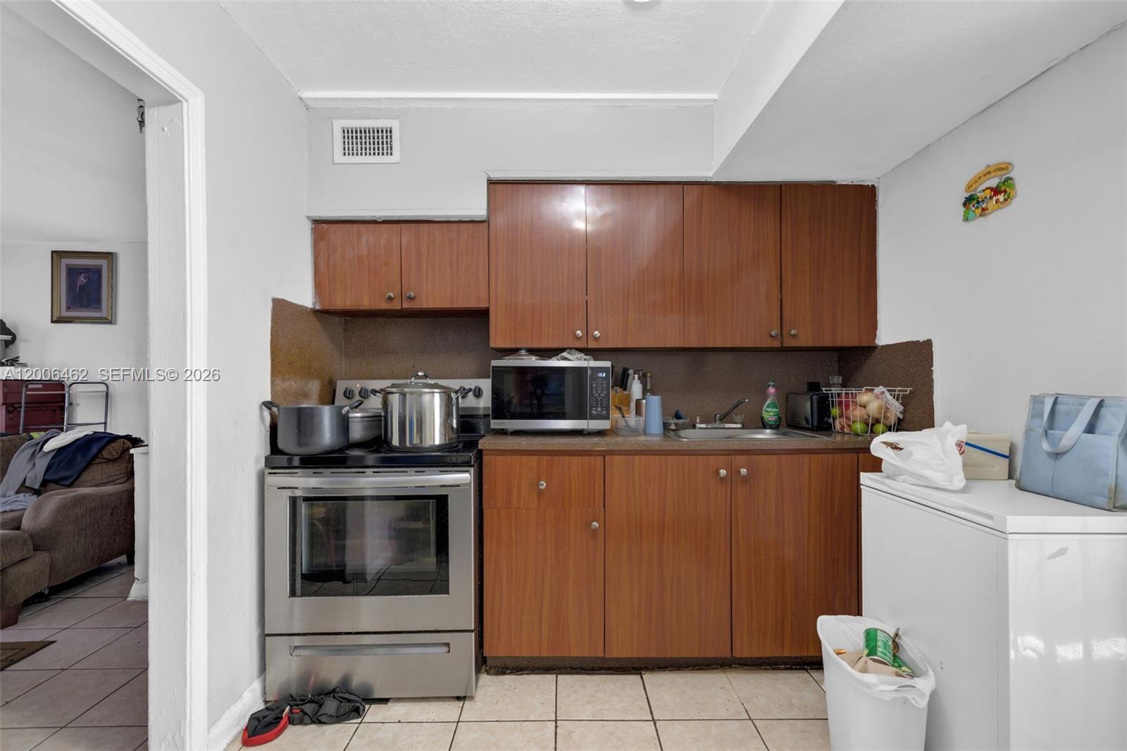 NICHOLS HEIGHTS - Residential