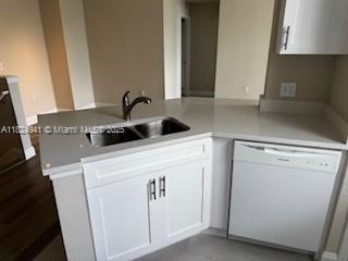 RESIDENCES AT LEGACY PLAC - Residential Lease