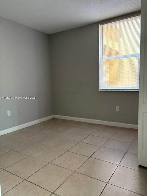 SHOMA COURTYARDS II AT RO - Residential Lease