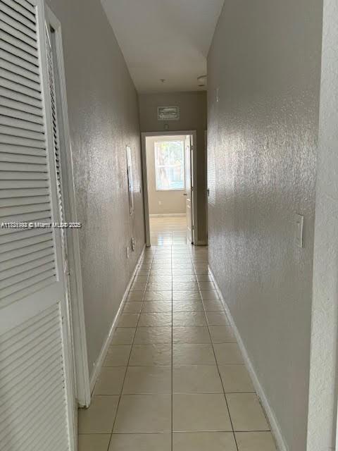 SHOMA COURTYARDS II AT RO - Residential Lease