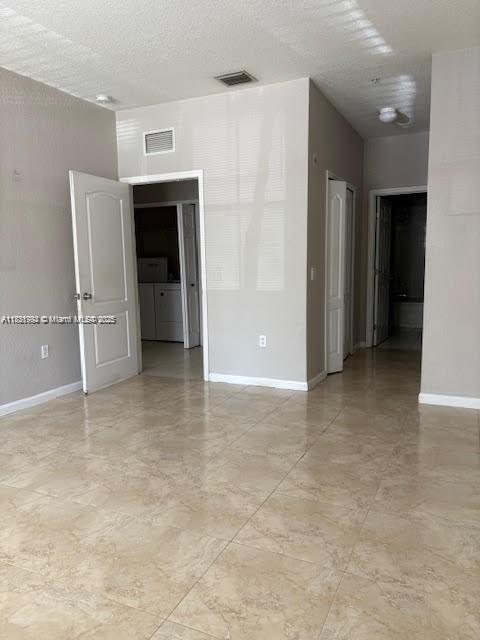 SHOMA COURTYARDS II AT RO - Residential Lease