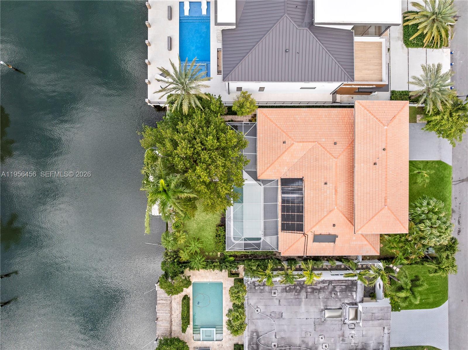 VENICE RESUB OF BLKS 5 & - Residential