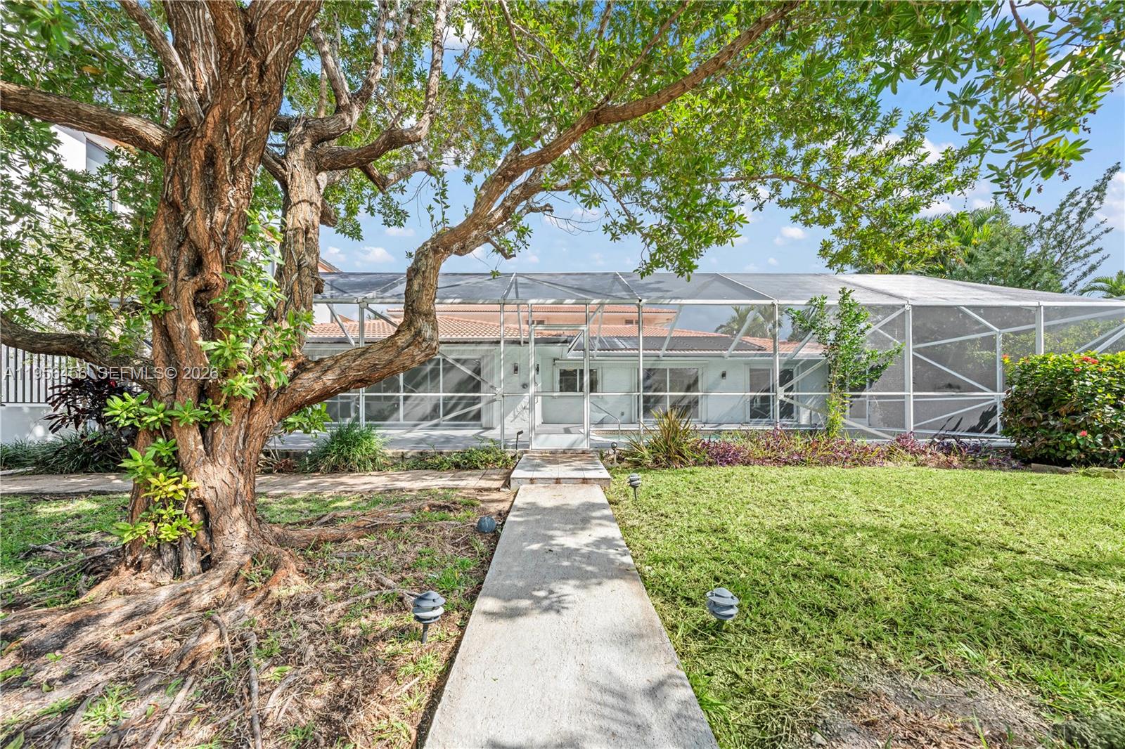 VENICE RESUB OF BLKS 5 & - Residential