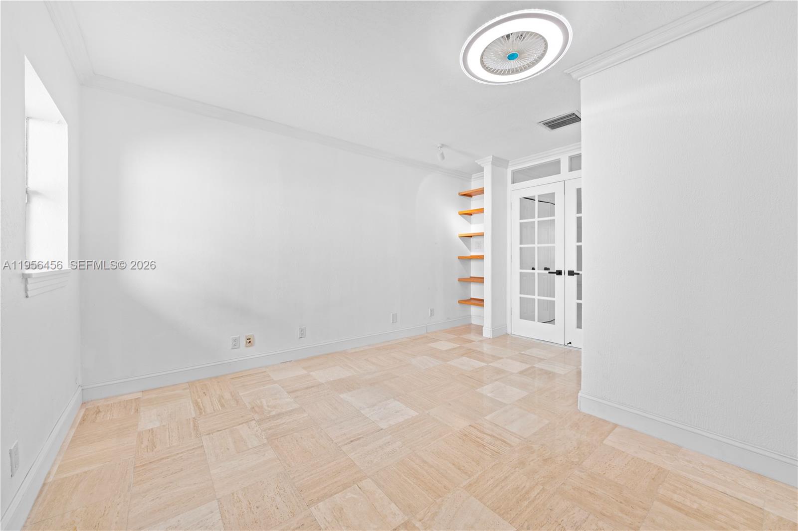 VENICE RESUB OF BLKS 5 & - Residential