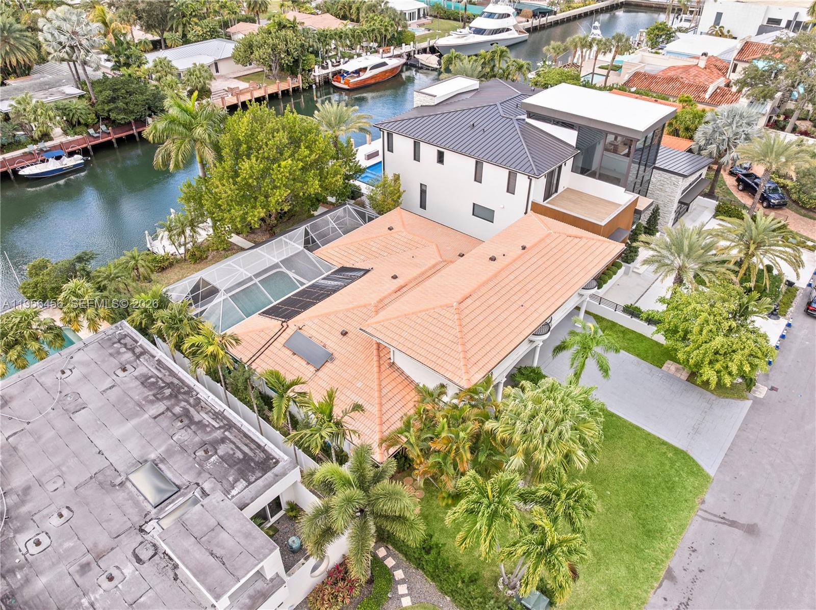 VENICE RESUB OF BLKS 5 & - Residential