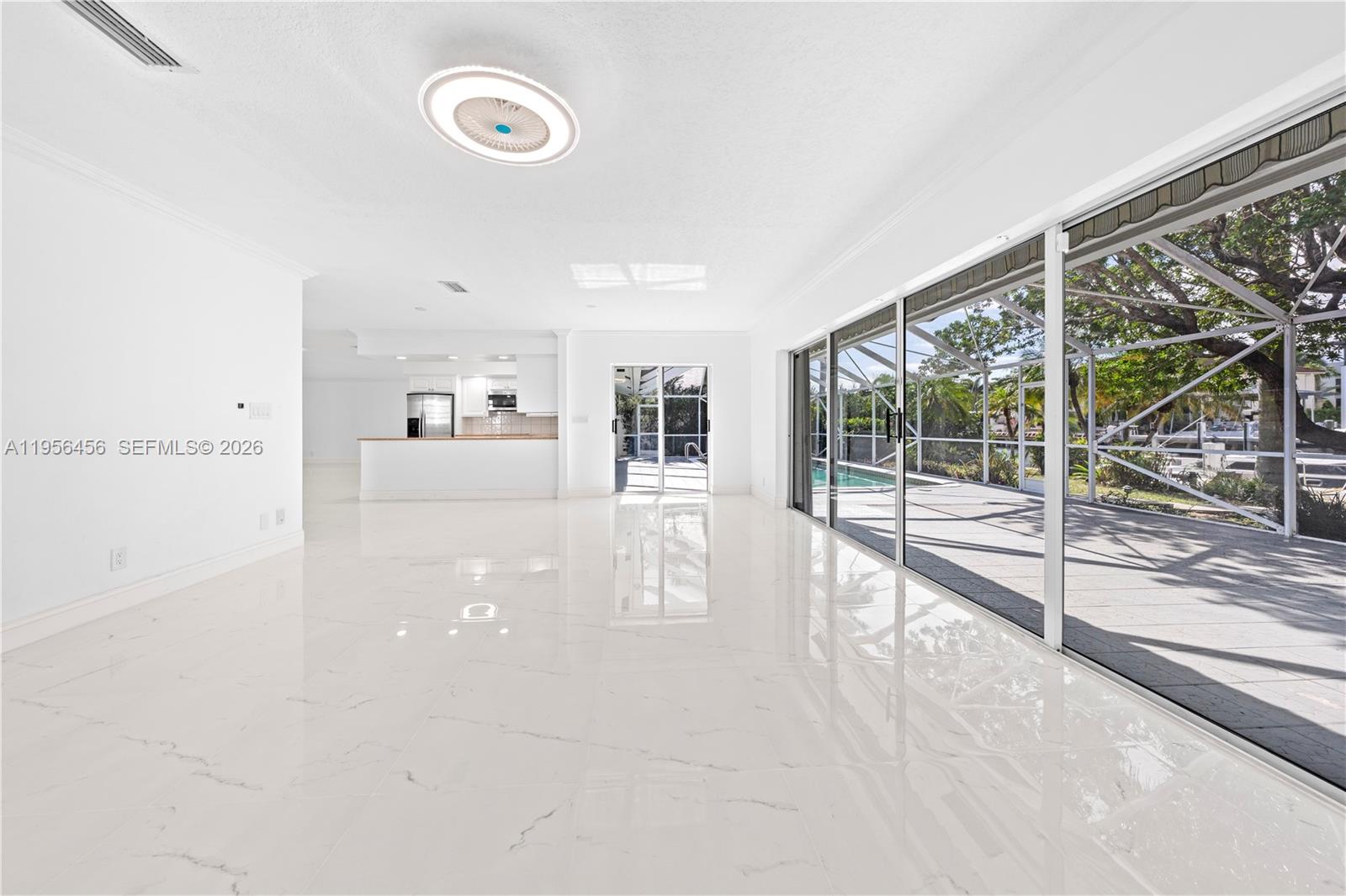 VENICE RESUB OF BLKS 5 & - Residential