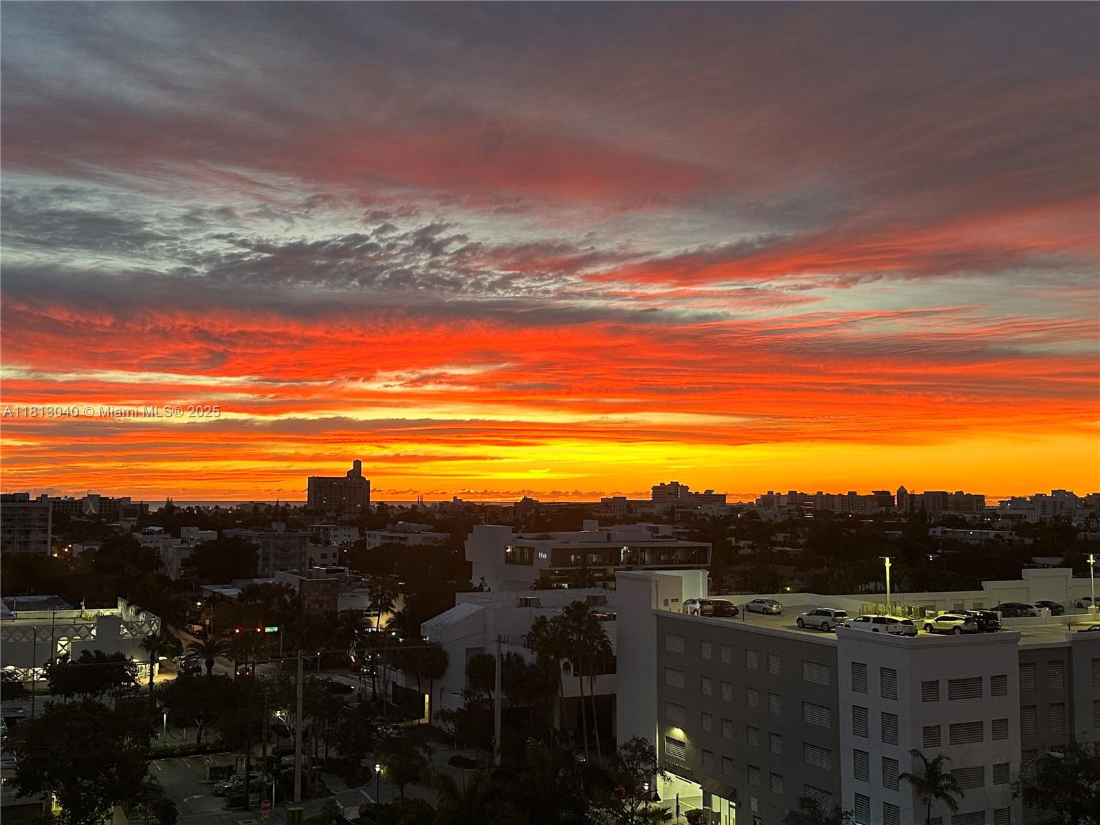 MIRADOR 1000 CONDO - Residential