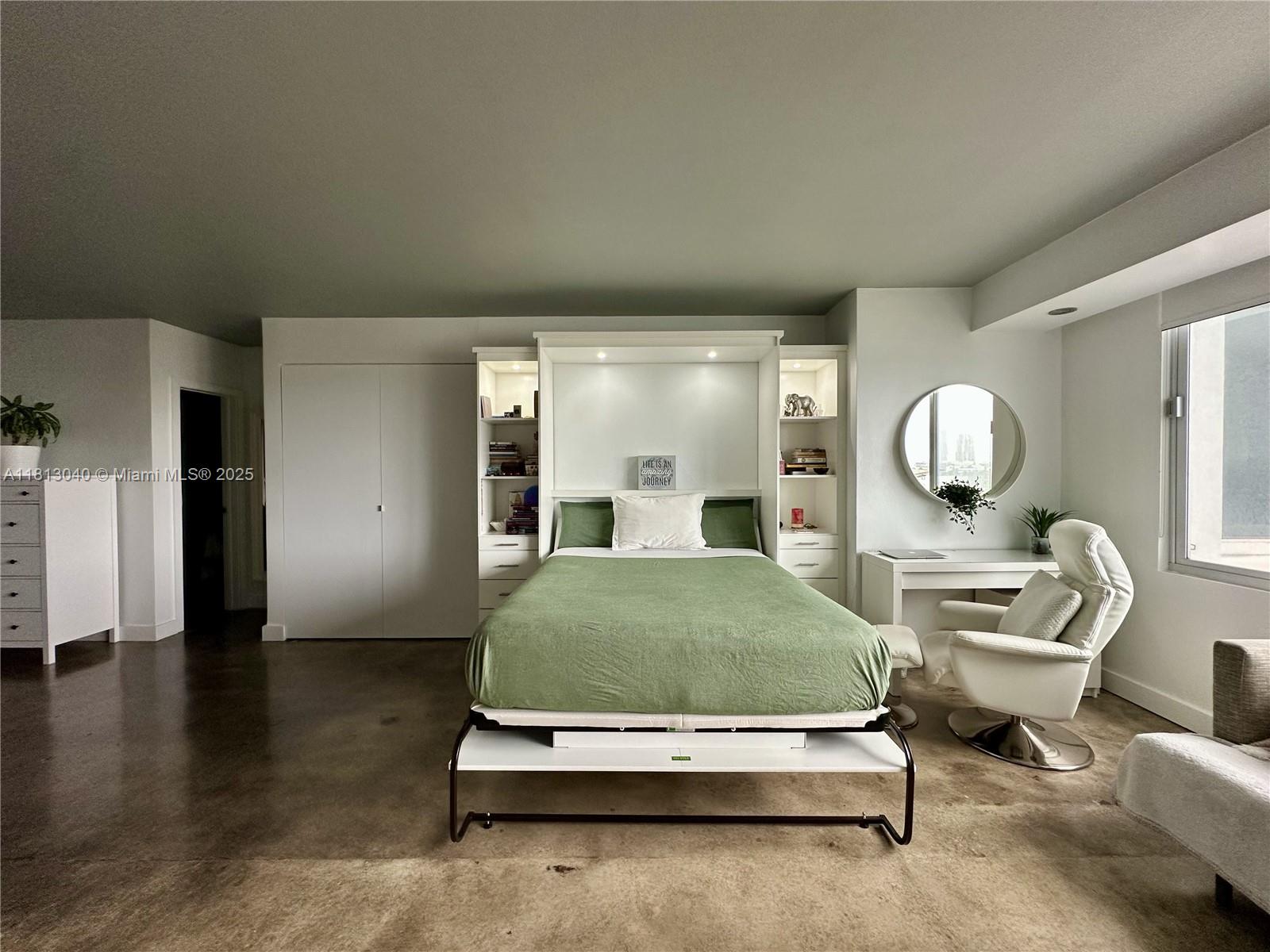 MIRADOR 1000 CONDO - Residential