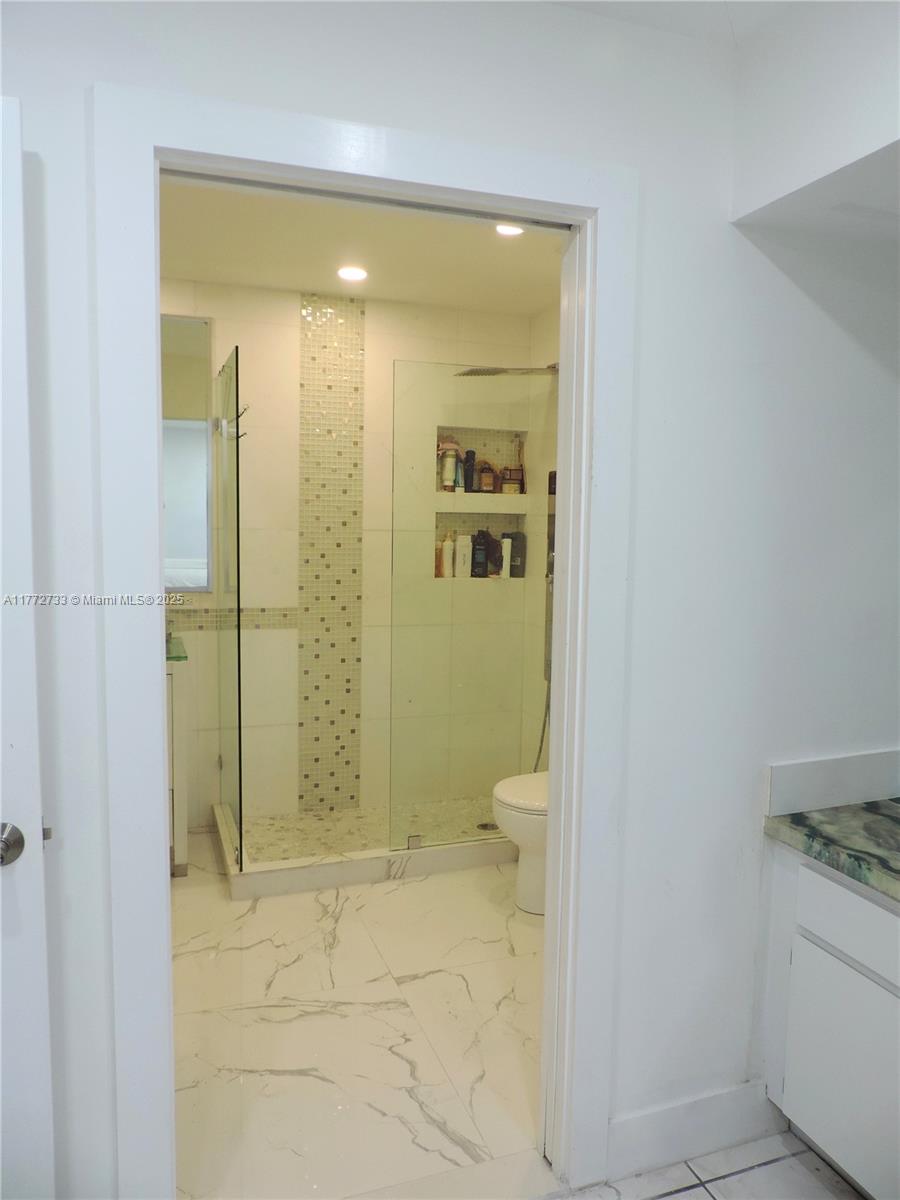 MCKEEVER TERR NO 2 - Residential