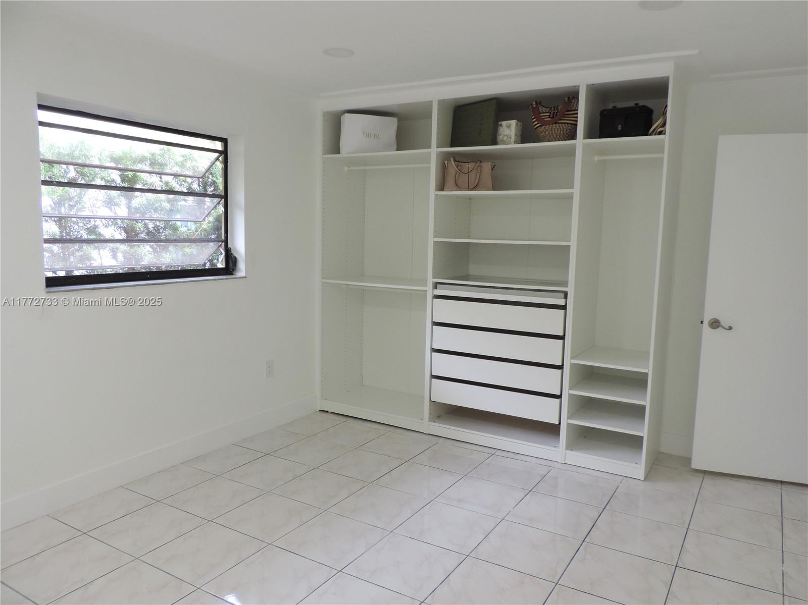 MCKEEVER TERR NO 2 - Residential