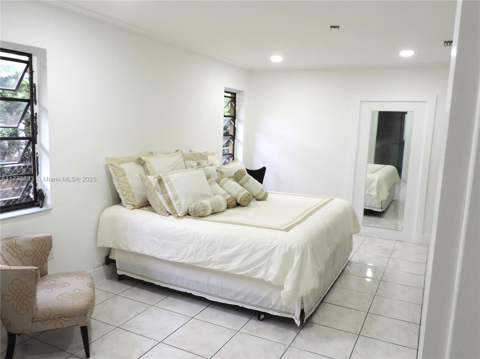 MCKEEVER TERR NO 2 - Residential