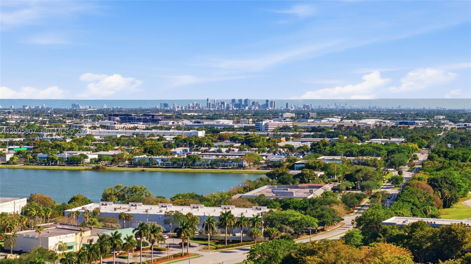 NO 105 PALM-AIRE COUNTRY - Residential