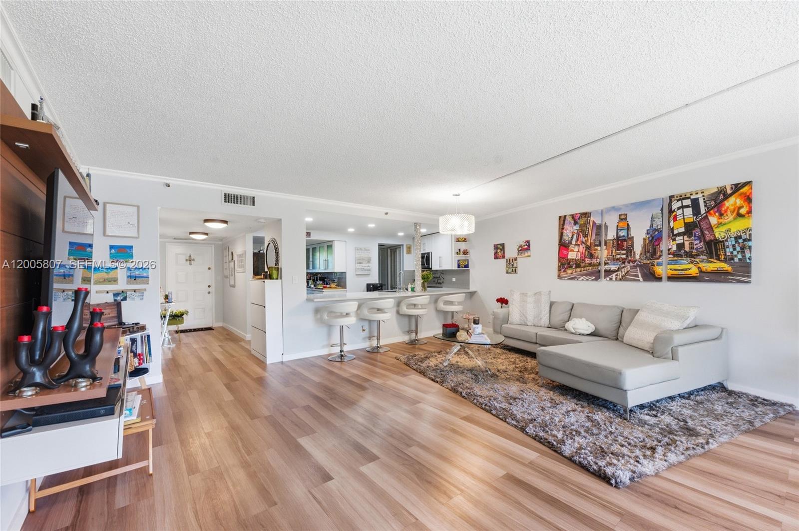 NO 105 PALM-AIRE COUNTRY - Residential