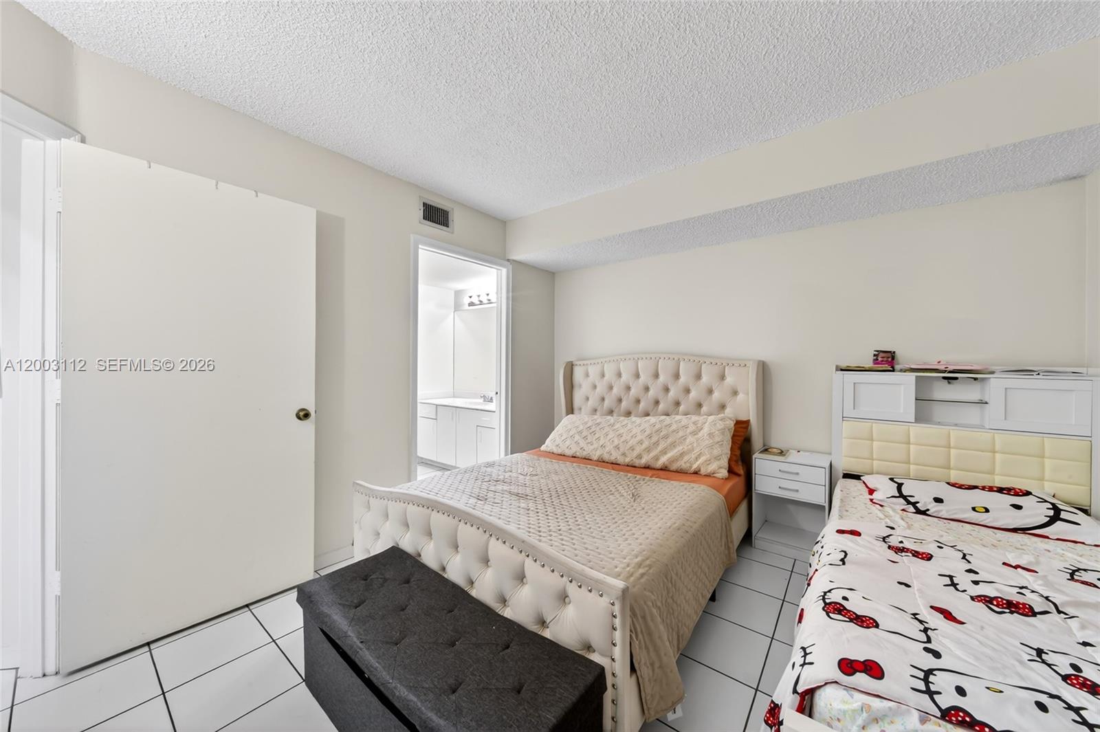 VISTA ALEGRE TOWNHOMES VI - Residential