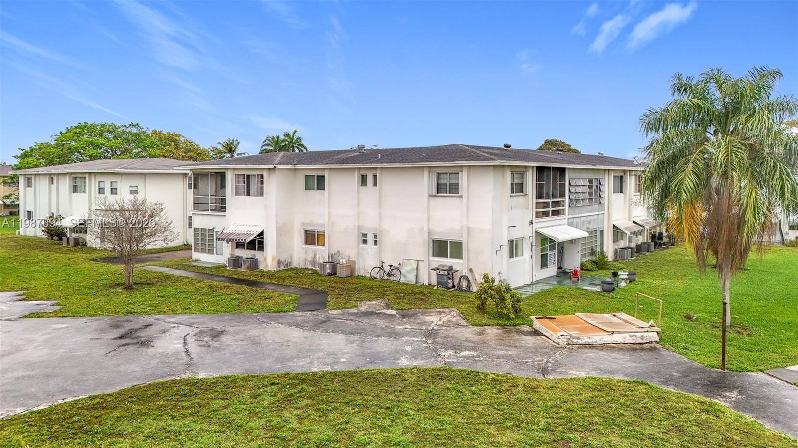 THIRD MIRAMAR CONDO - Residential