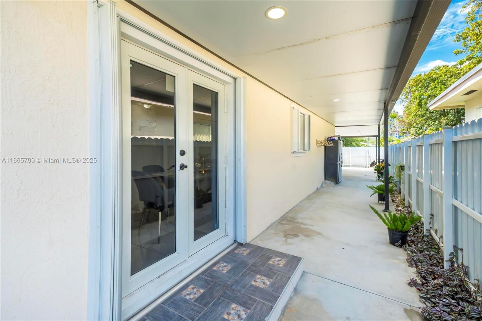 HIGH RIDGE PARK - Residential