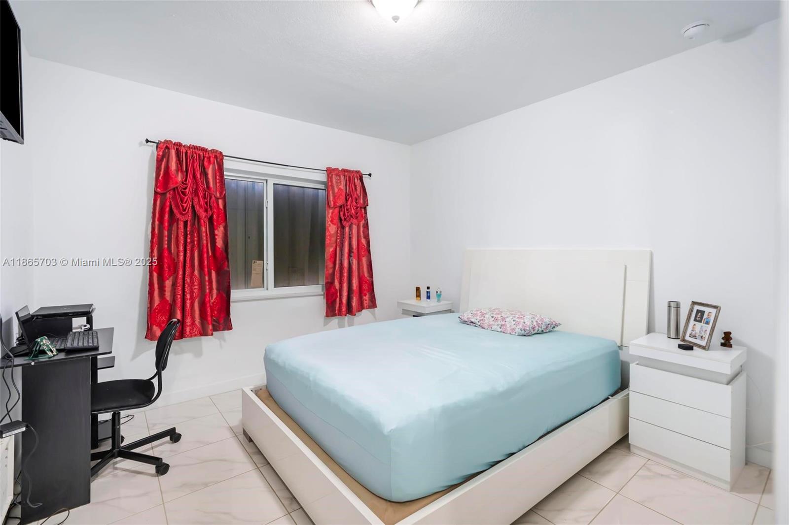 HIGH RIDGE PARK - Residential