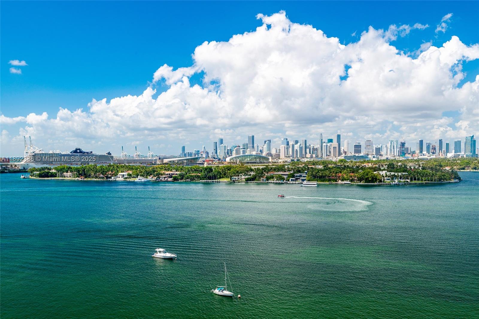 MIRADOR 1000 CONDO - Residential