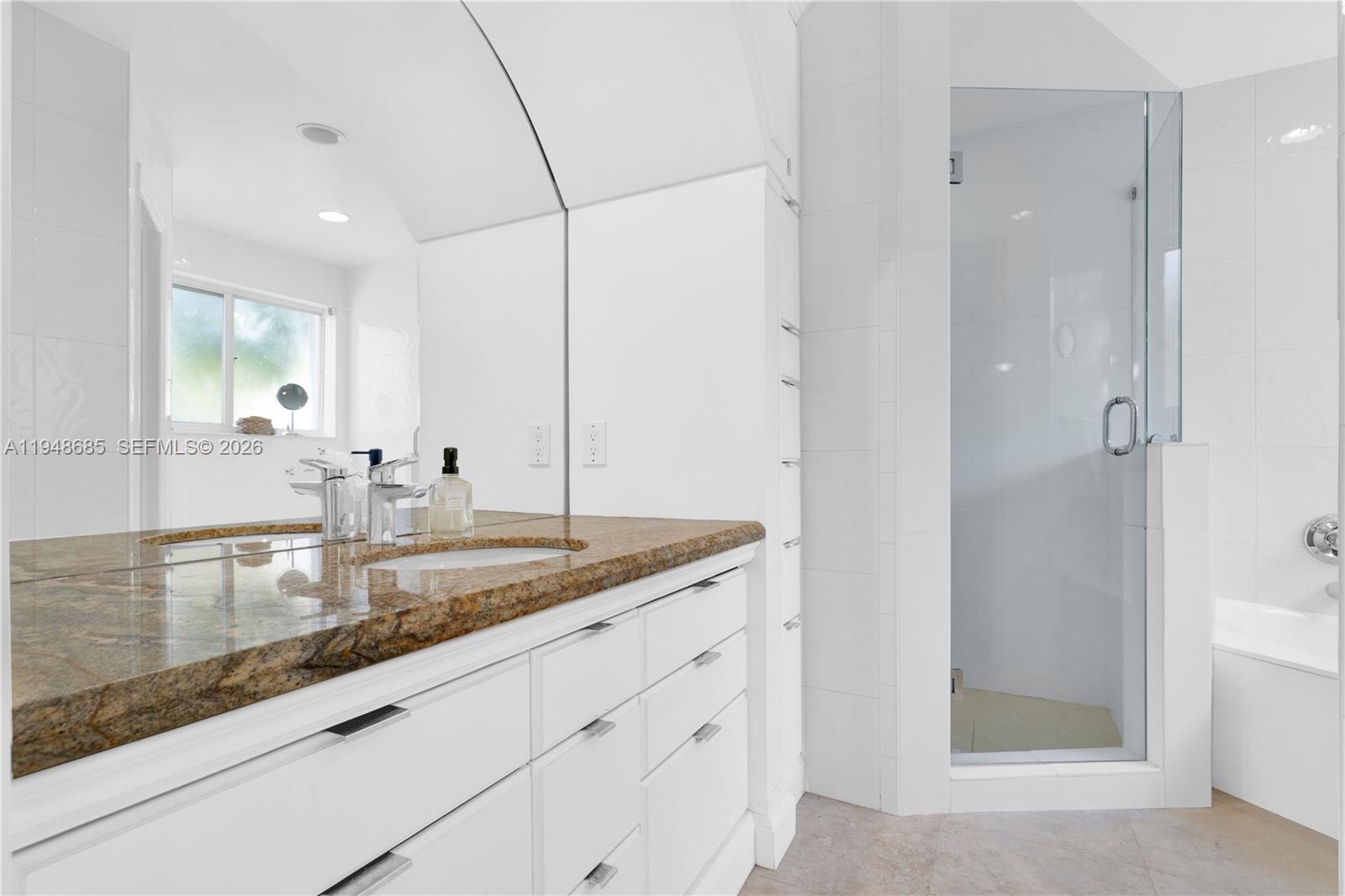 HIGHLANDS AT KENDALL - Residential