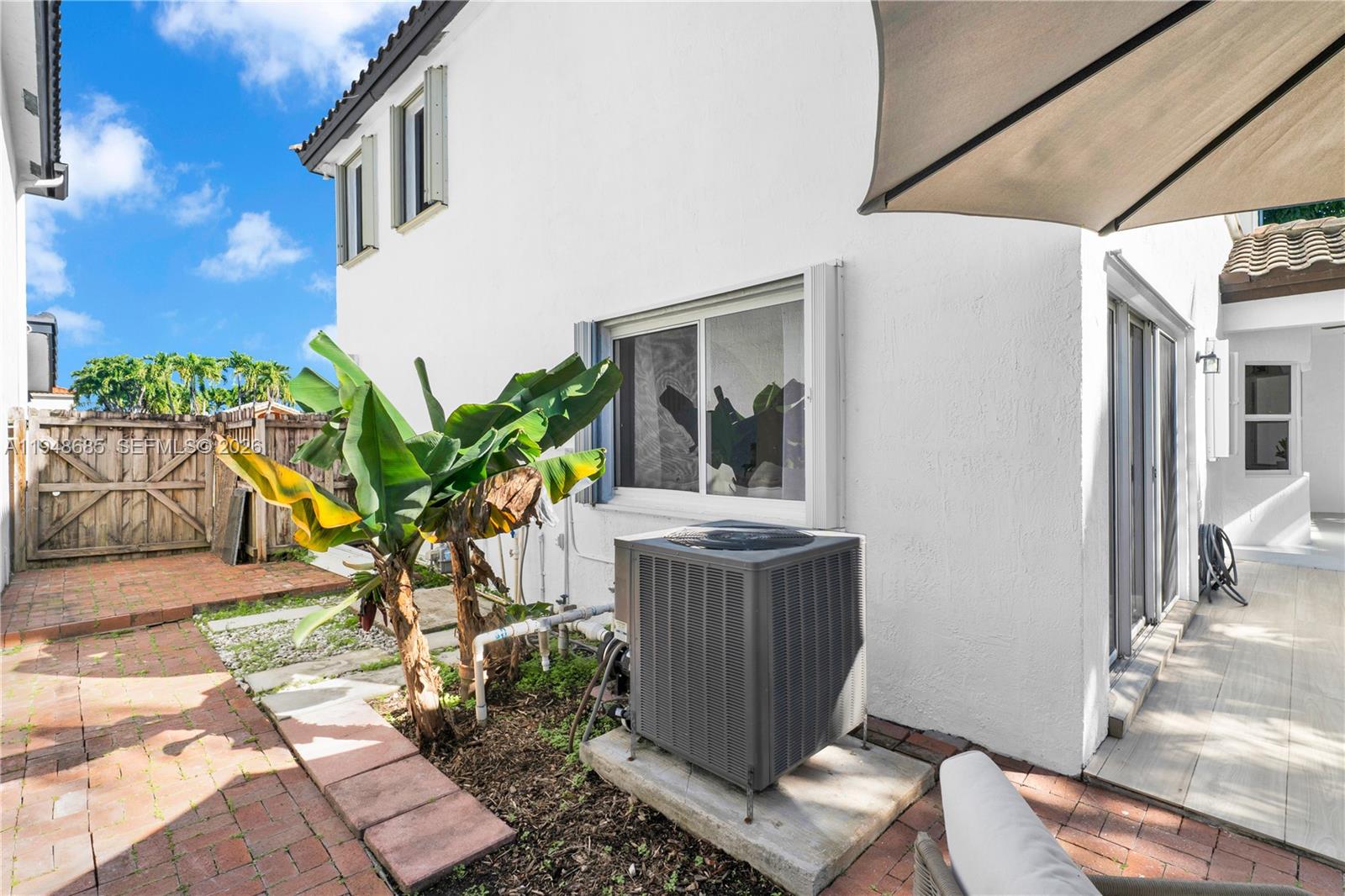 HIGHLANDS AT KENDALL - Residential