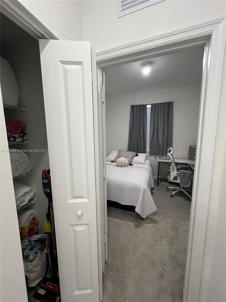 GOLF PARK SEC 1 - Residential Lease