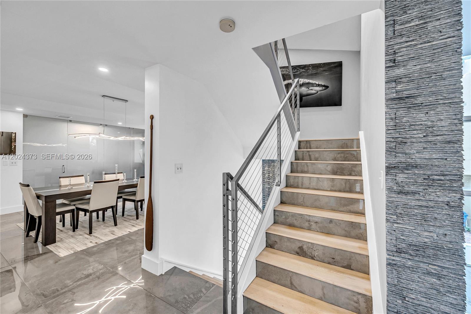 LAS OLAS PARK CORR PLAT - Residential Lease