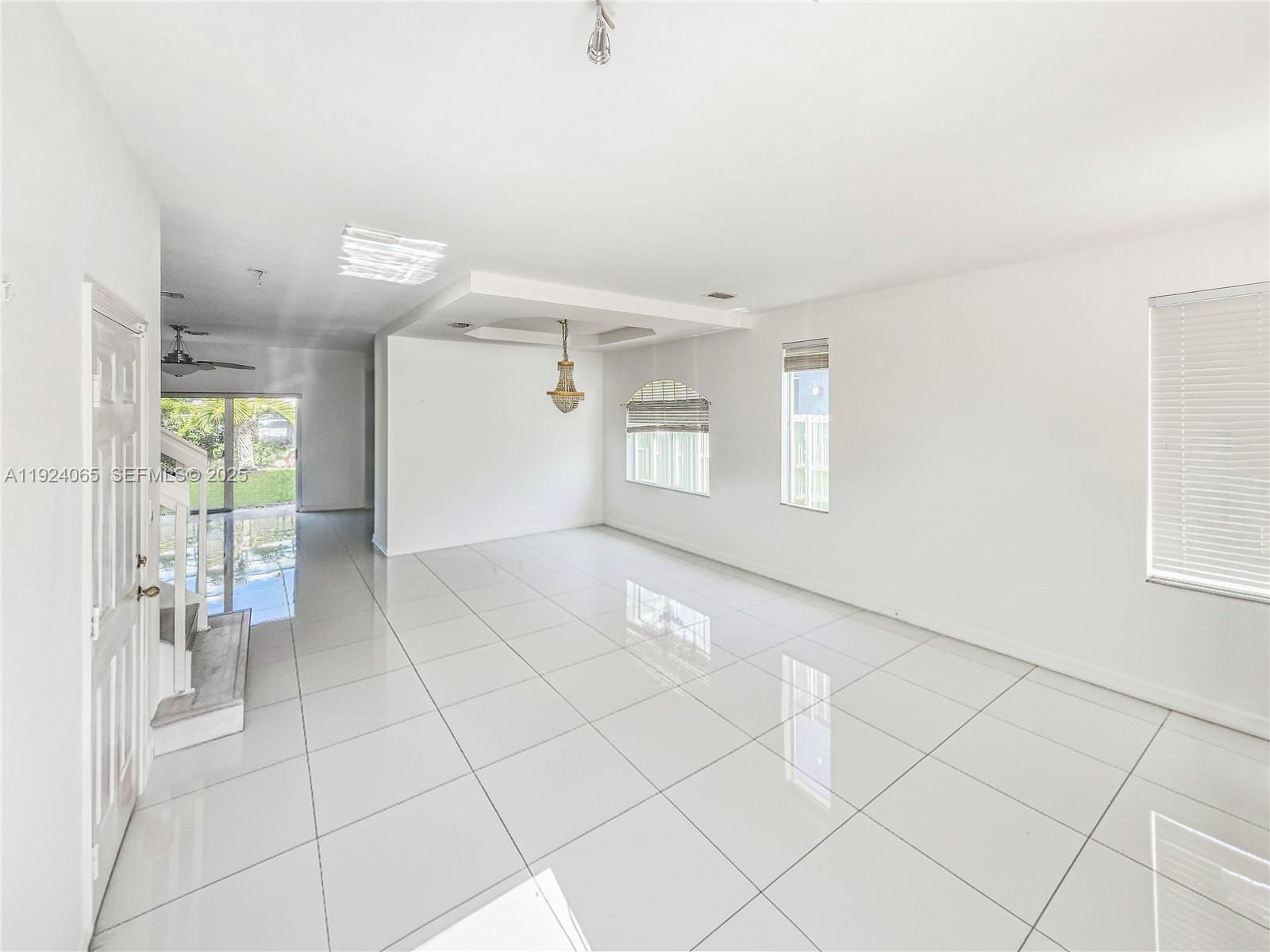 MILON VENTURE - Residential