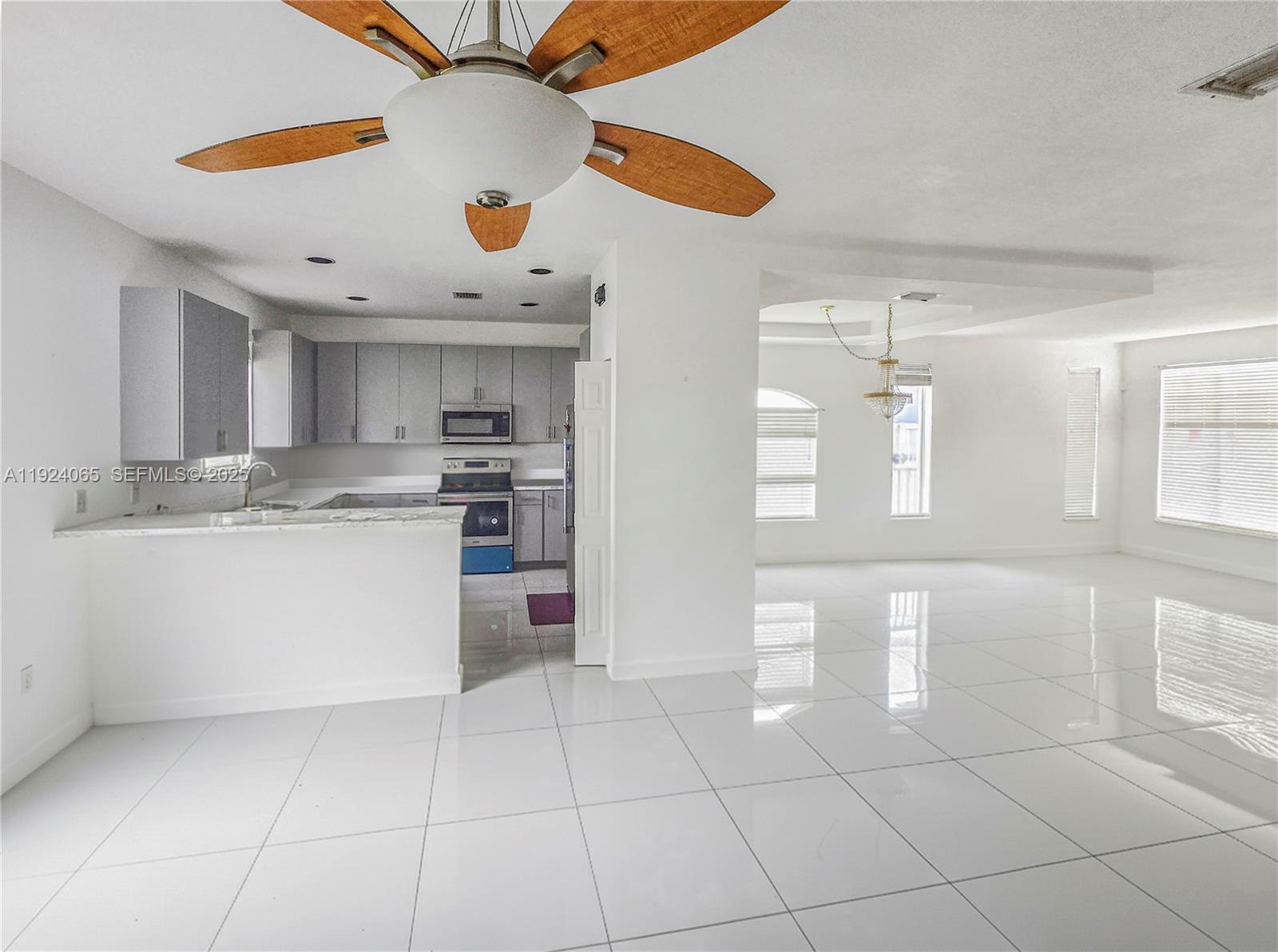 MILON VENTURE - Residential