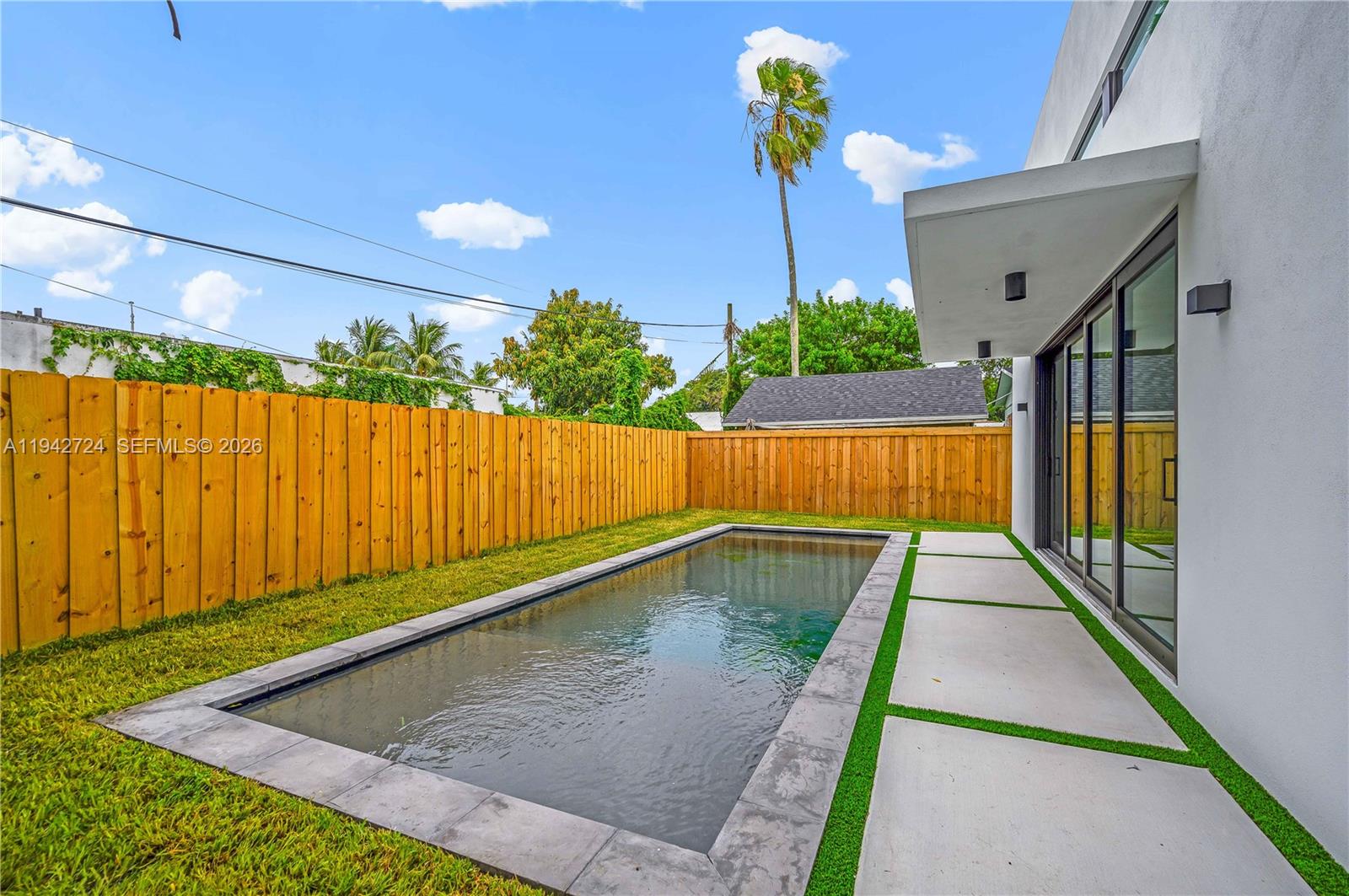 BAY VISTA PARK - Residential