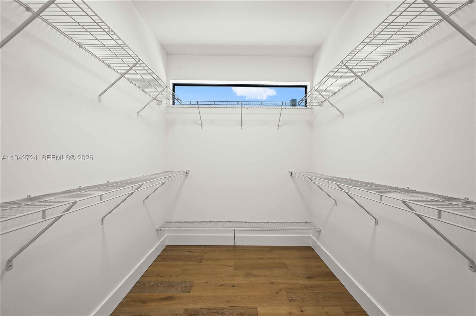 BAY VISTA PARK - Residential