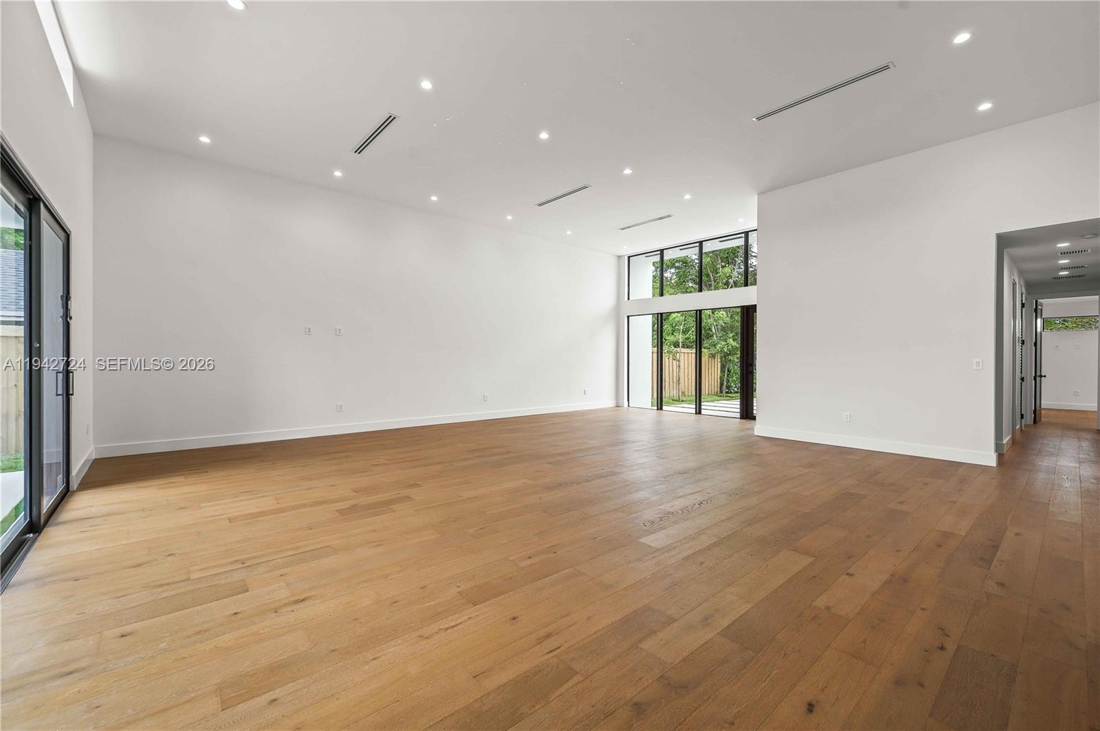 BAY VISTA PARK - Residential