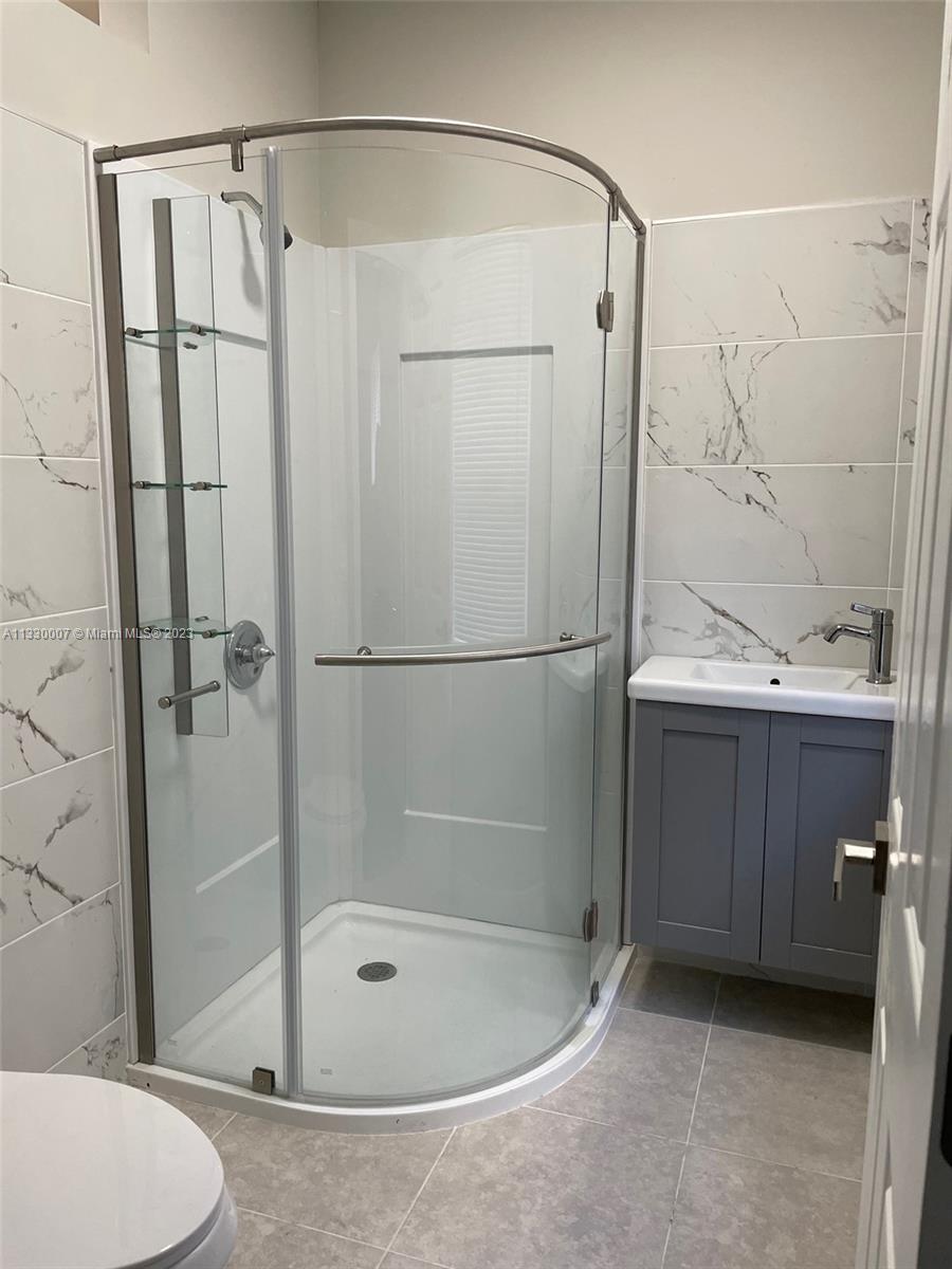 1ST WESTMORELAND ADDN - Residential Income