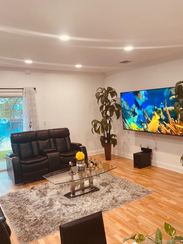 TUSCANY PLAT - Residential