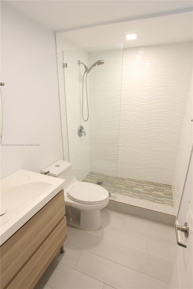 VILLA SANTANDER CONDO - Residential